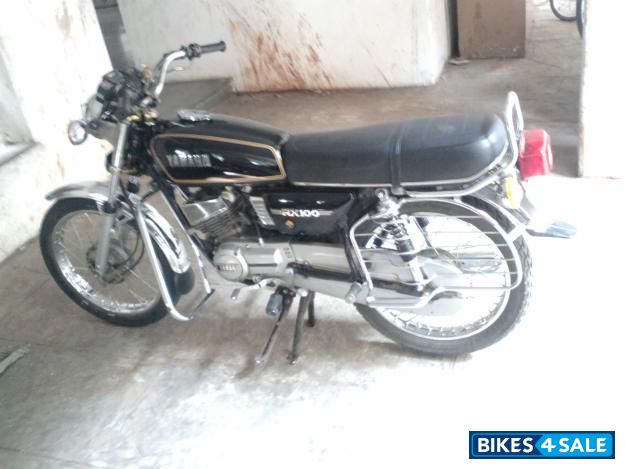 Used 1987 Model Yamaha Rx 100 For Sale In Pune Id 384 Black Colour Bikes4sale