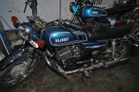 Blue Yamaha RD 350