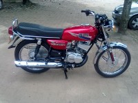 Red Yamaha RX 135