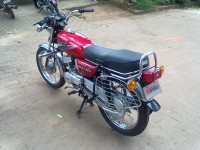 Red Yamaha RX 135