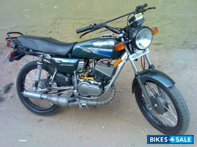 Green Yamaha RX 135