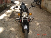 Black Yamaha RD 350