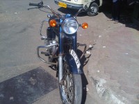 Blue Royal Enfield Bullet Standard 350