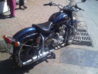 Blue Royal Enfield Bullet Standard 350