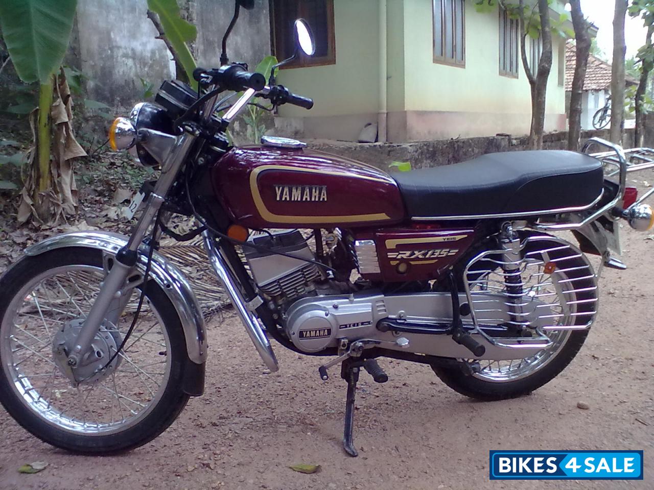 Dark Maroon Yamaha RX 135 Picture 1. Album ID is 42490. Bike located in ...