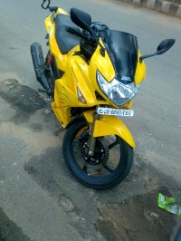 Yellow Hero Karizma ZMR