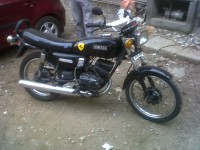 Black Yamaha RX 100