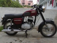 Red Ideal Jawa Yezdi Classic