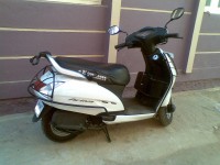 White Honda Activa