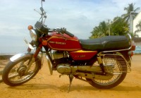 Red Suzuki Ind Suzuki AX100