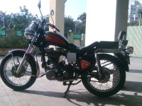 Black Royal Enfield Lightning 535