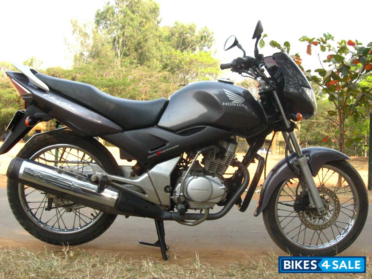 Honda unicorn online 150 model 2005