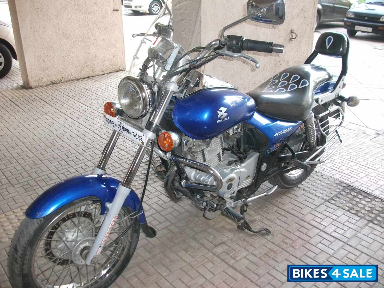 Blue Bajaj Avenger