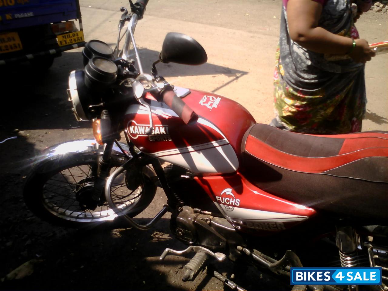 Red Bajaj Boxer CT Deluxe