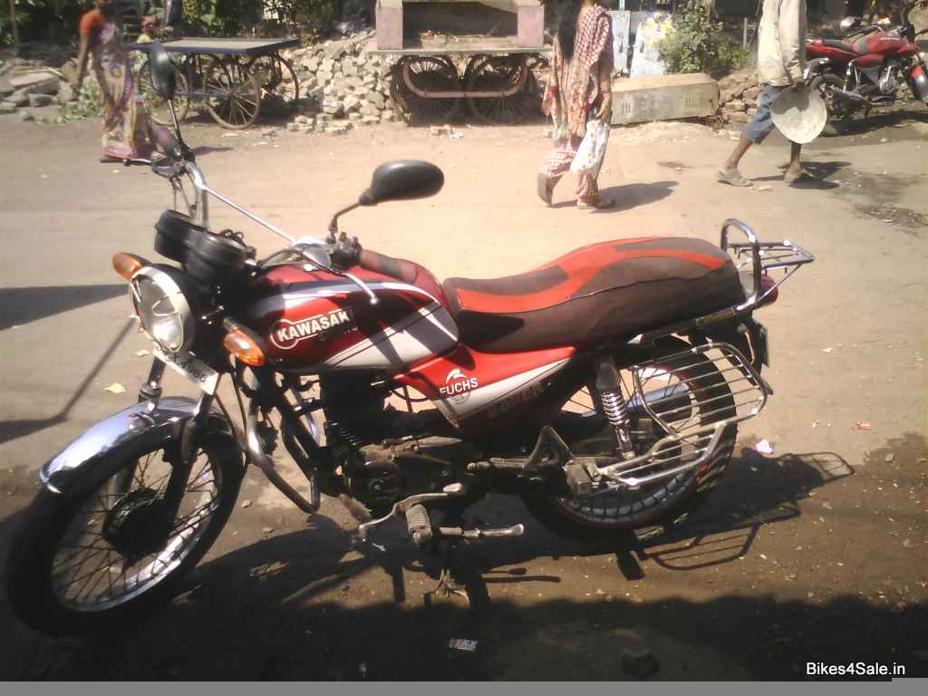 Red Bajaj Boxer CT Deluxe