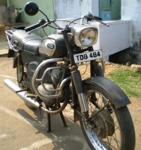 Black Yamaha Rajdoot