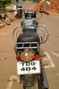 Black Yamaha Rajdoot