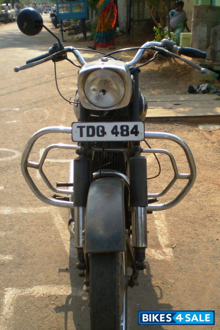 Black Yamaha Rajdoot Black Yamaha Rajdoot