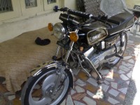 Black Yamaha RX 100