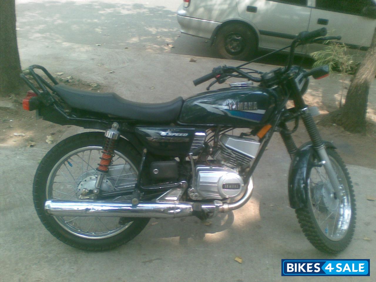 Green Yamaha RX 135