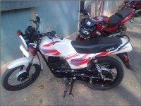 White Suzuki Shogun