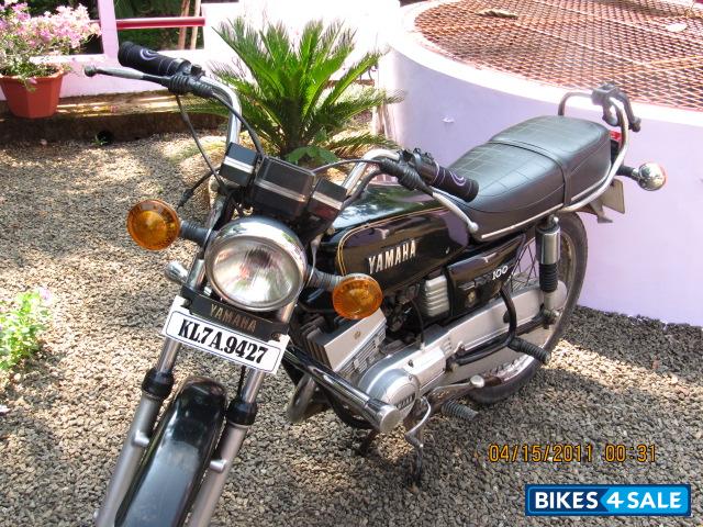 Second hand Yamaha RX 100 in Bangalore. Kerala registration. Excellent ...