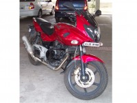 Red Bajaj Pulsar 220 DTSi