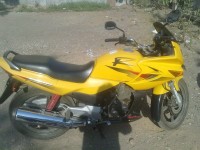 Yellow Hero Karizma R