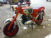 Red Vintage Bike  Bobby Movie Rajdoot 175 Deluxe