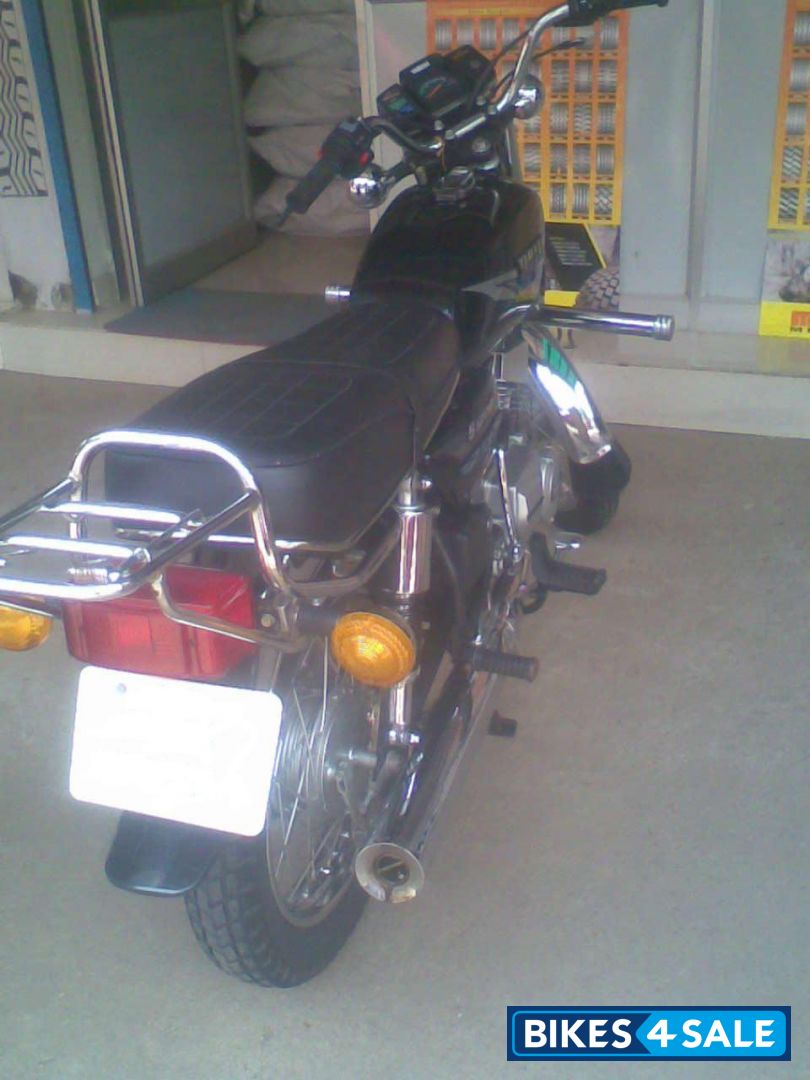 Black Yamaha RX 100