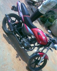 Red Bajaj Platina 100