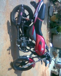 Red Bajaj Platina 100