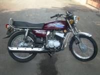 Maroon Yamaha RX 135