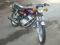 Maroon Yamaha RX 135