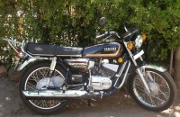 Black Yamaha RX 135