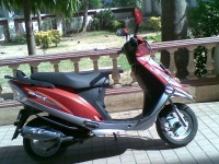 Red TVS Scooty Streak