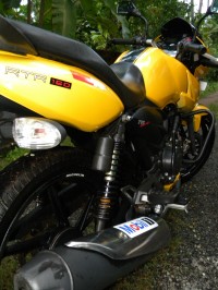 Yellow TVS Apache RTR 160