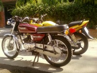 Maroon Yamaha RX 135