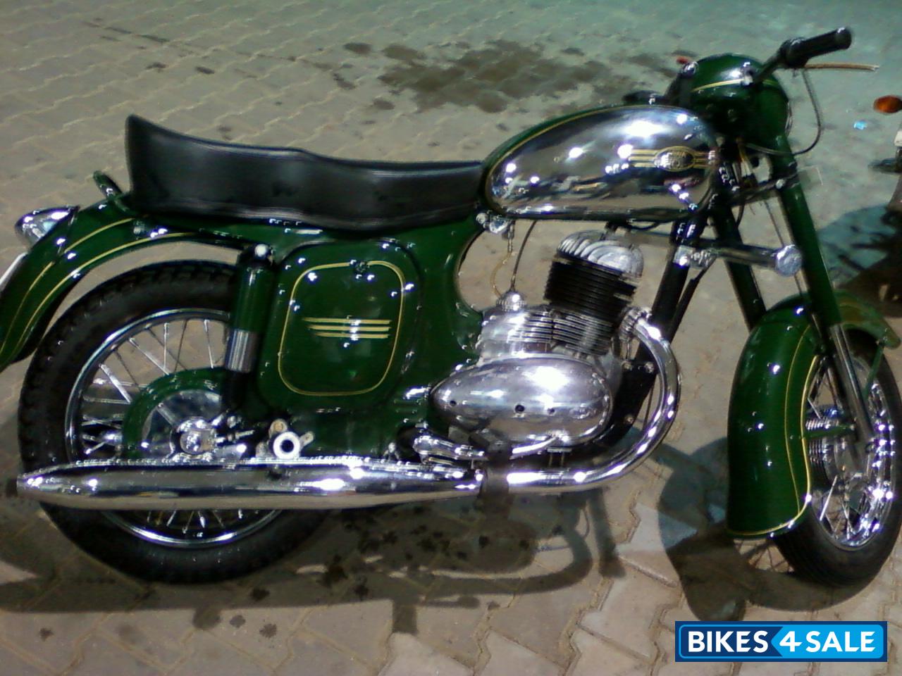 Jawa old best sale model price