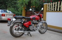 Blazing Red Royal Enfield Bullet Standard 350