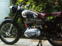 Black Magic With Chrome And Br Vintage Bike  1966 Royal Enfield G2