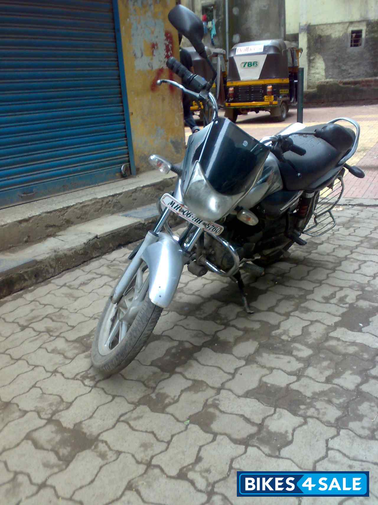 Used 2006 model Bajaj Platina 100 for sale in Thane. ID 55159. Silver