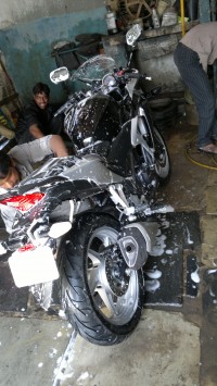 Black Honda CBR 250R