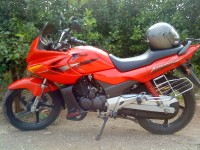 Red Hero Karizma R