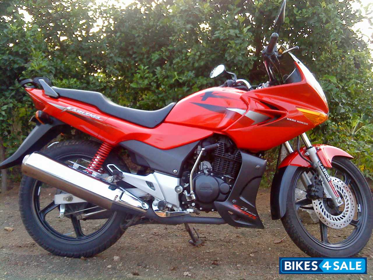 Red Hero Karizma R