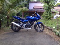 Blue Bajaj Pulsar 220 DTSi