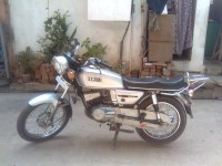 Yamaha RX 100