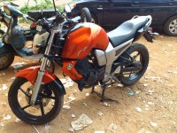 Orange Yamaha FZ16