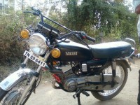 Mate Black Yamaha RX 100