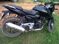 Black Bajaj Pulsar 200 DTSi